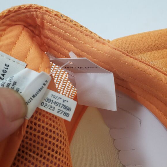 The Rolling Stones Adjustable Snapback Truckers Hat American Eagle One Size NWT - Picture 10 of 11